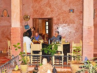 Auberge vallée ait Bouguemez Maroc